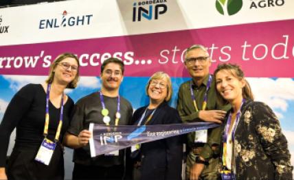 L'équipe des relations internationales au salon EAIE